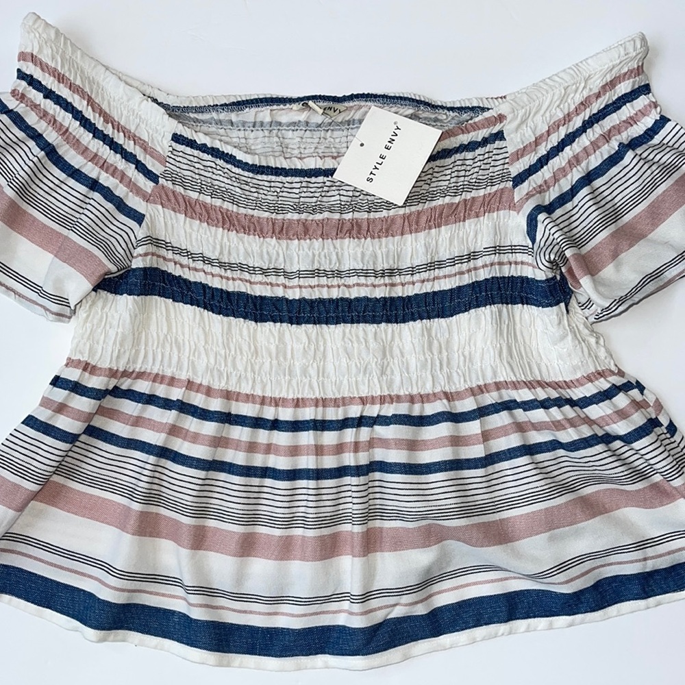 STYLE ENVY SMOCKED CROP TOP!!  NEW WITH TAGS!!